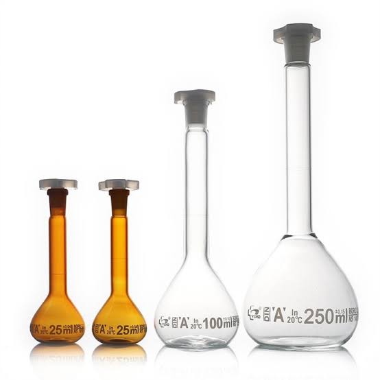 IMG_7816 Volumetric flask - Image 1