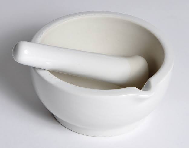 IMG_7925 Mortar and pestle - Image 1